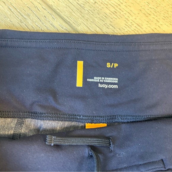 🌶️ Lucy Get Going Capri Pants. Blue Size Small - Picture 5 of 5